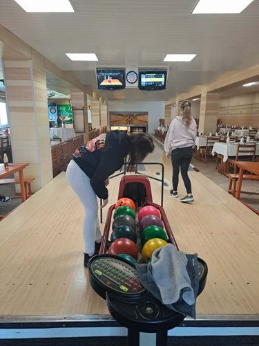 Délután ahol" minden  borult